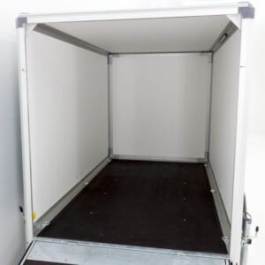 Reboque Furgão Variant Black Edition – 148 × 258 × 157 cm – 1,3 t – Rampa