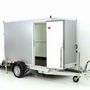 Reboque Furgão Vezeko VK – 152 × 255 × 160 cm – 1,3 t – Rampa e Porta Lateral