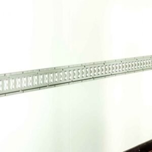 Reboque Furgão Vezeko VK – 152 × 255 × 160 cm – 1,3 t – Rampa e Porta Lateral