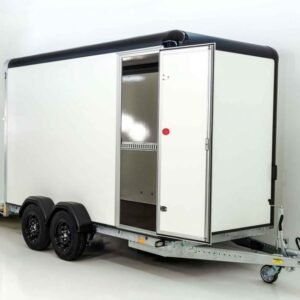 Reboque Furgão Henra Boxvan – 183 × 365 × 220 cm – 3,5 t – Rampa e Porta