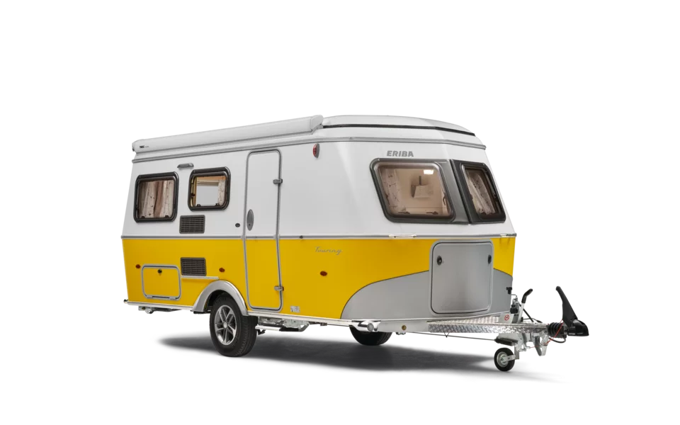 Caravana ERIBA Touring 530 – 3 Lugares para Dormir