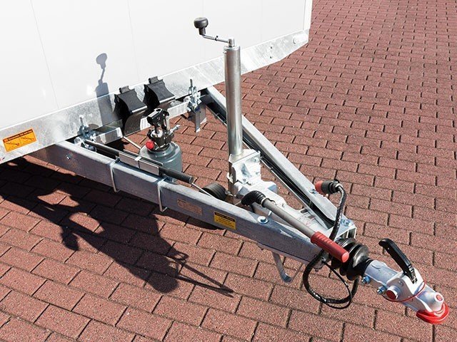 Reboque Porta-Automóveis Vezeko Cargo Race Master – 230 × 550 × 210 cm – 3,5 t – Guincho Elétrico