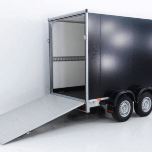 Reboque Furgão Vezeko VK Sandwich Black – 152 × 305 × 193 cm – 2,7 t – Rampa