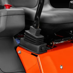 Corta-Relva Zero-Turn Husqvarna Z242F