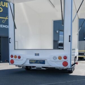 Reboque Loja BW Trailers 3 m – 1.500 kg