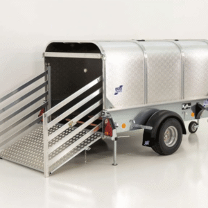 Reboque Ifor Williams P7e para Ovinos – 121 × 221 × 112 cm – 750 kg