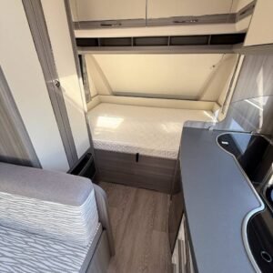 Caravana Hobby 390 SF Ontour – 4 Lugares