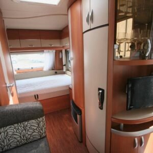 Caravana Hobby Excellent 440 SFr – 4 Lugares