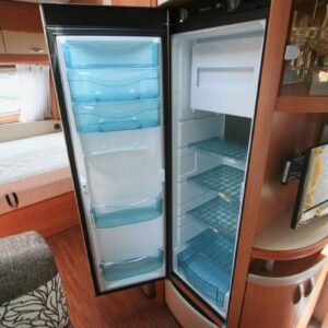 Caravana Hobby Excellent 440 SFr – 4 Lugares