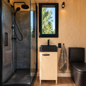 Tiny House PURA com Mezanino e Escada de Mão – 2 a 4 Pessoas
