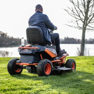 Corta-Relva de Condução a Bateria Yard Force ProRider E559 – 56 V
