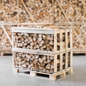 Halbe palette kammergetrocknetes gespalten Hainbuche Brennholz 25cm